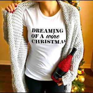 Dreaming of a Wine Christmas Women’s Holiday Tee